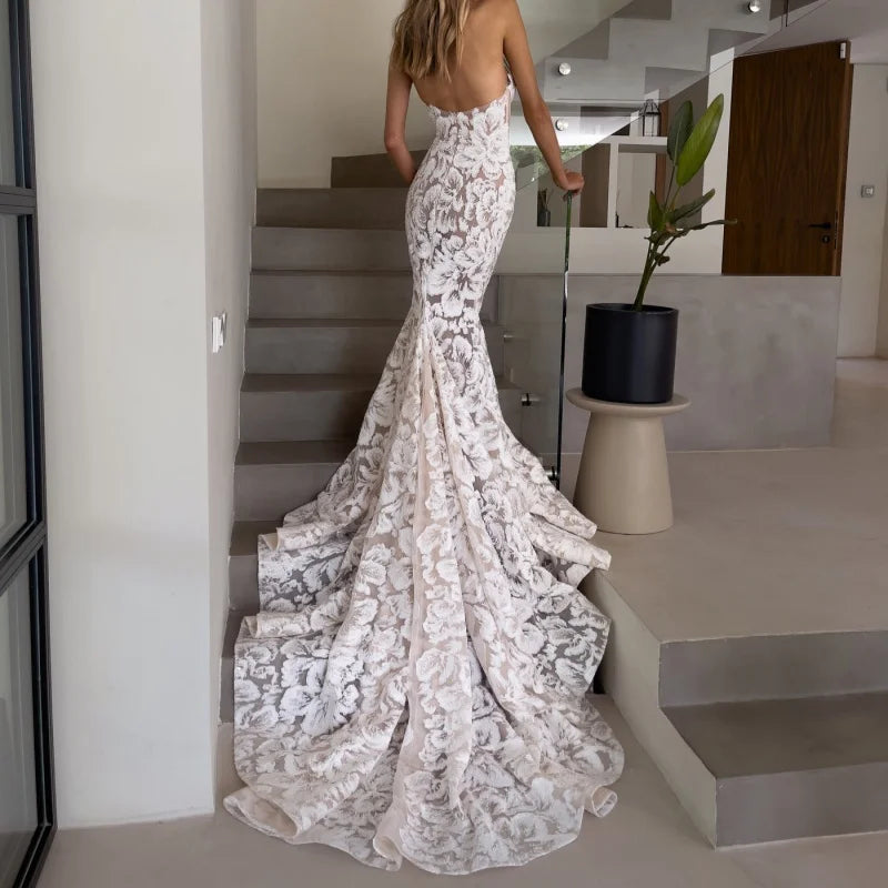 Customized White Mermaid Lace Embroidery Prom Dresses Strapless Sleeveless vestidos de noche Court Train Wedding Party